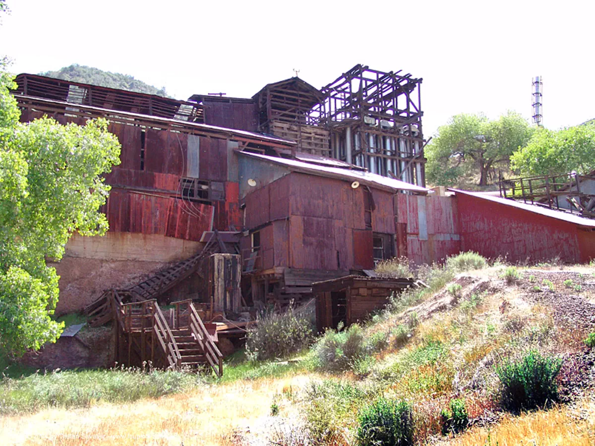 mercury smelter, abandoned, new idria