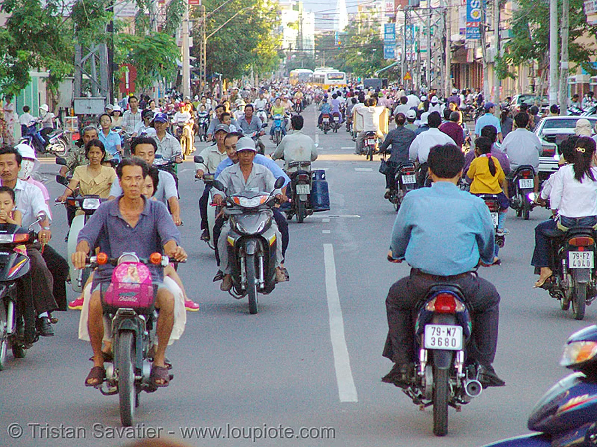 rush-hour traffic, motorcycles and scooters, street, nha trang, vietnam