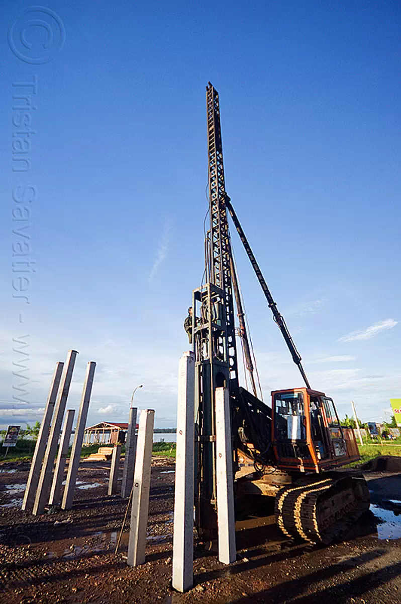 hydraulic pile driver, concrete foundation piles