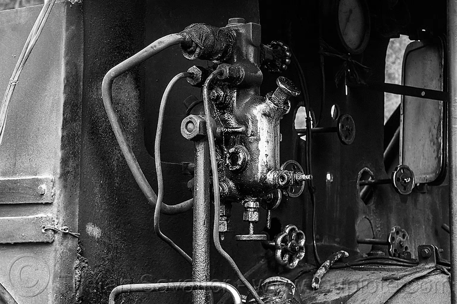 hydrostatic displacement lubricator of steam locomotive, india