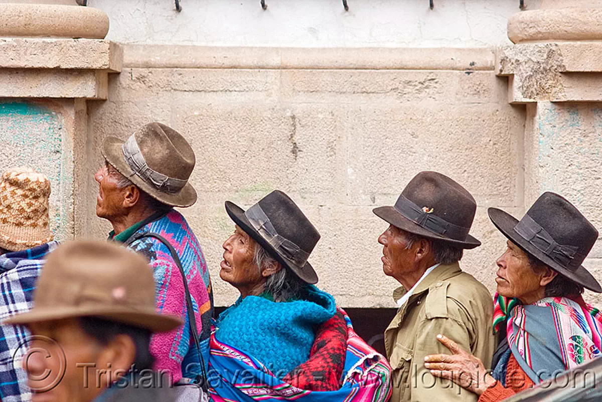 quechua bowler hat