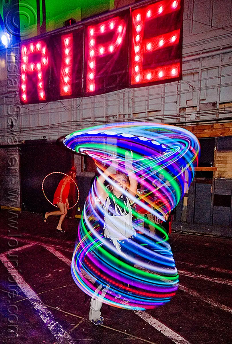 glow hula hoop