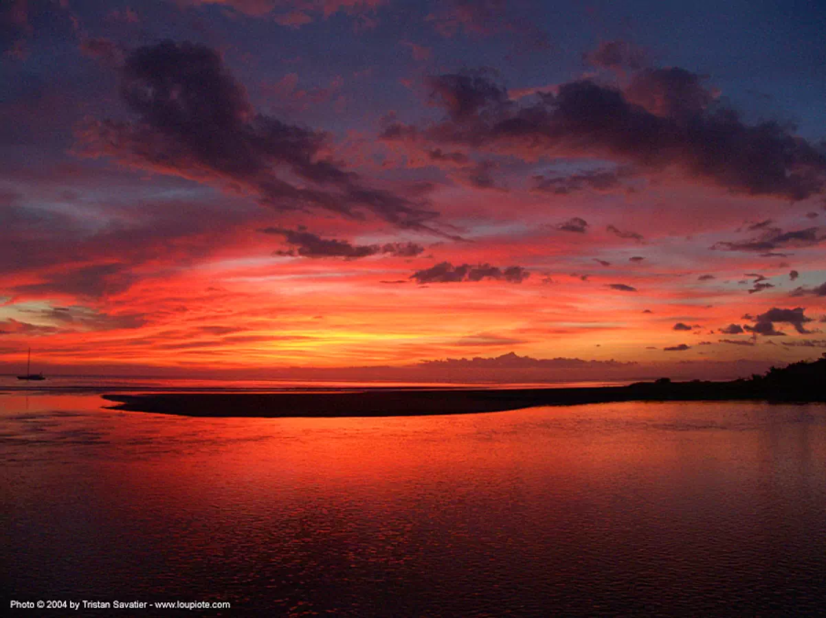 quepos, sunset sky