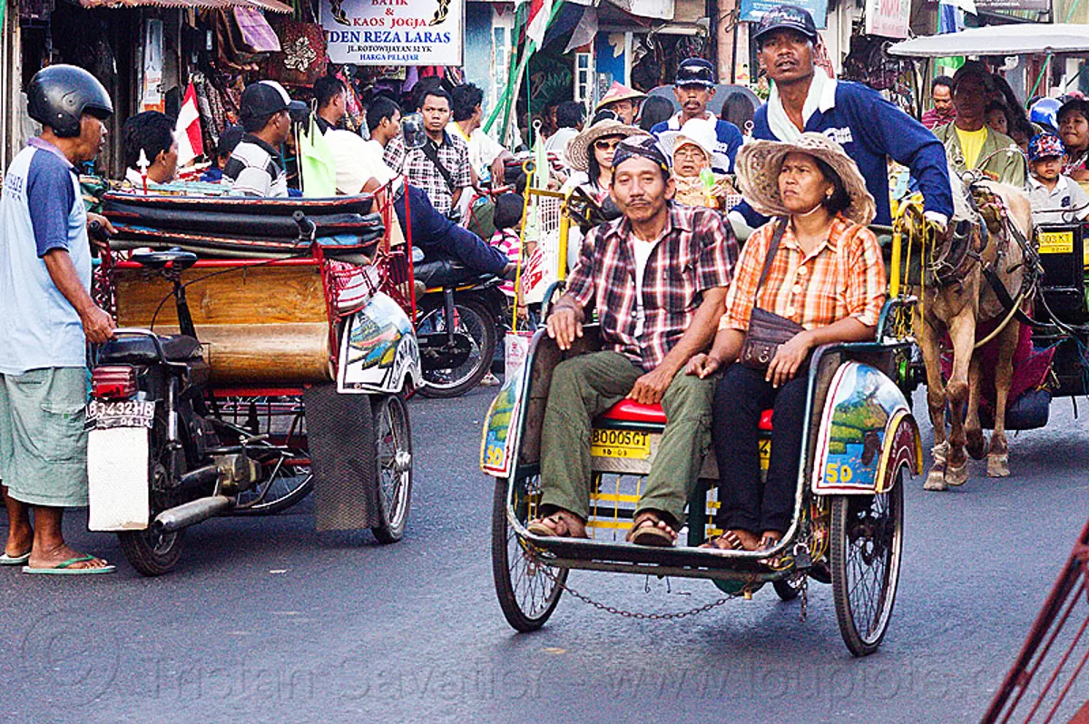 rickshaws in jogja