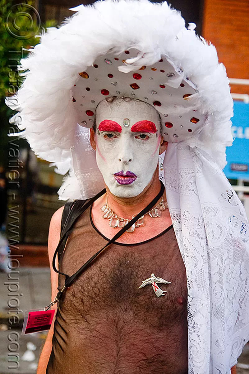 Sisters of Perpetual Indulgence - Wikipedia