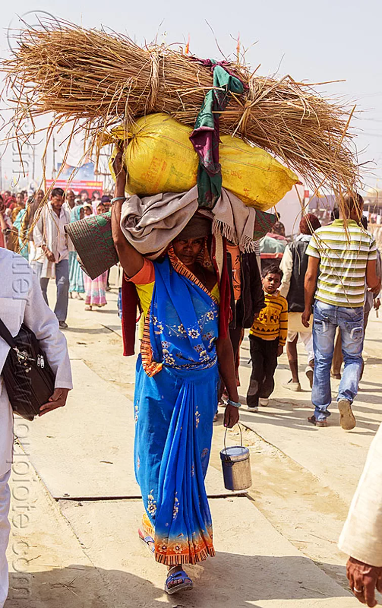 woman carrying luggage