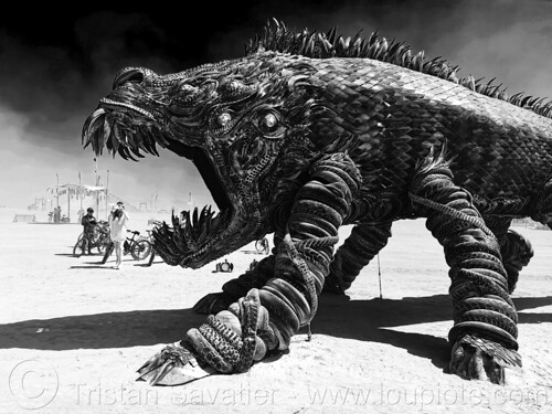 burning man - facing the fearbeast - a large sculpture made with recycled tires, art installation, bailando, facing the fearbeast, tiger mashaal-lively