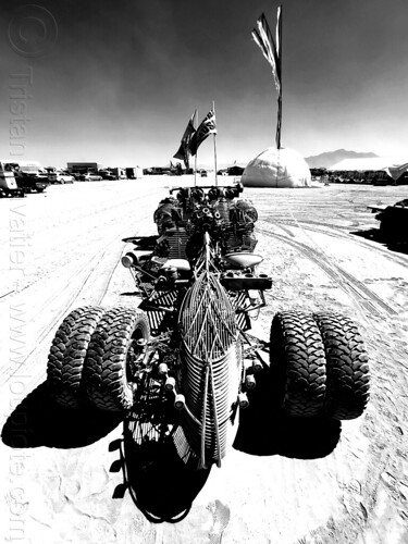 burning man - mister fusion art car - front, art car, burning man art cars, henry chang design, mutant vehicles