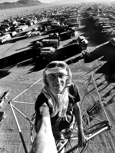 burning man - selfie at the top of a tower, selfie, selportrait, tower