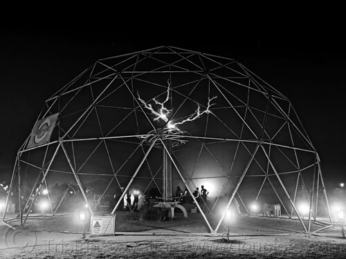 burning man - tesla coil in geodesic dome - coup de foudre, burning man at night, coup de foudre, danger, dome, electric arc, electric discharge, high voltage, lightnings, plasma filaments, static electricity, tesla coil