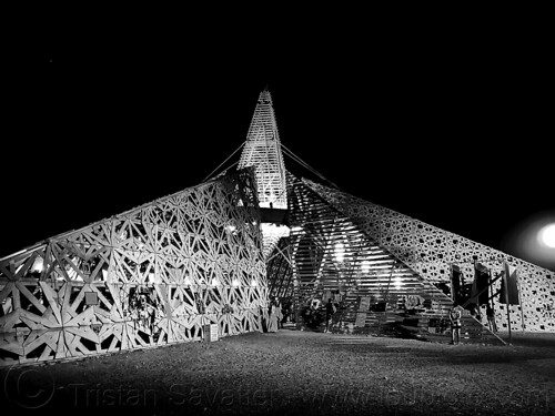 burning man - the empyrean temple at night, burning man at night, empyrean temple, glowing