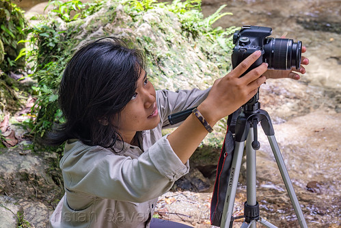 indonesian girl with camera on tripod, girl, gua latea, latea cave, woman