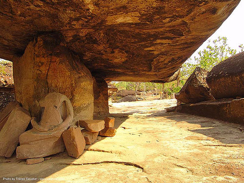 พระพุทธรูป - phu phra bat historical park - อุทยานประวัติศาสตร์ภูพระบาท - stones garden - ban phu - thailand, balancing rock, boulder, buddha image, buddha statue, buddhism, cross-legged, erosion, rock formations, sandstone, sculpture, พระพุทธรูป, อุทยานประวัติศาสตร์ภูพระบาท