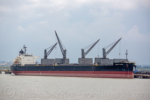 sagar ratan - bulk carrier ship, boat, cargo ship, crane, madura strait, merchant ship, ship cranes, surabaya