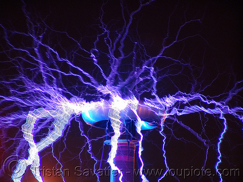 tesla coil, fire arts festival at the crucible, oakland