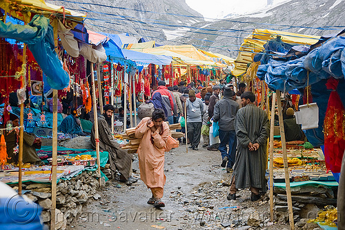 yatri (pilgrims) and souvenirs shops in tent village - amarnath yatra (pilgrimage) - kashmir, amarnath yatra, hindu pilgrimage, kashmir, mountains, pilgrim, shops, souvenirs, tents