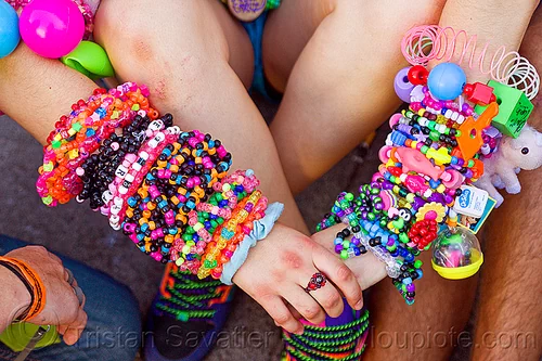 SINGLE Kandi Bracelet Colorful Beaded Rave Bracelets for Music Festivals /  Rave / Kandi Kit / Candy Bracelet / Pony Beads - Etsy